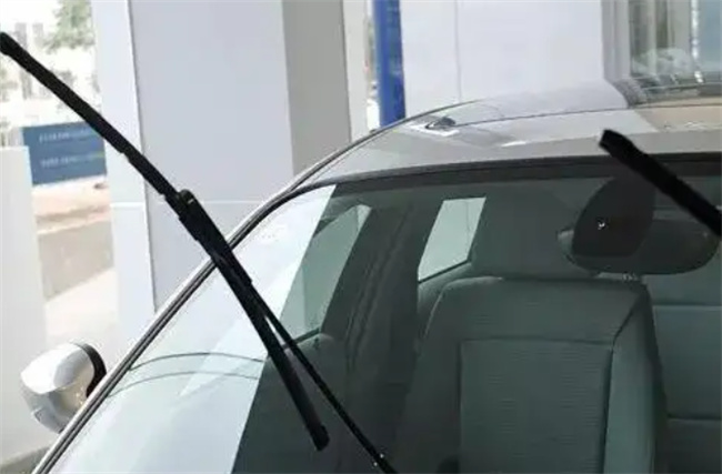 为什么有的车后面没有雨刮器