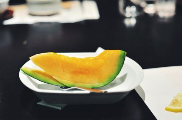 世界上最小的哈密瓜：夕张麦伦哈密瓜