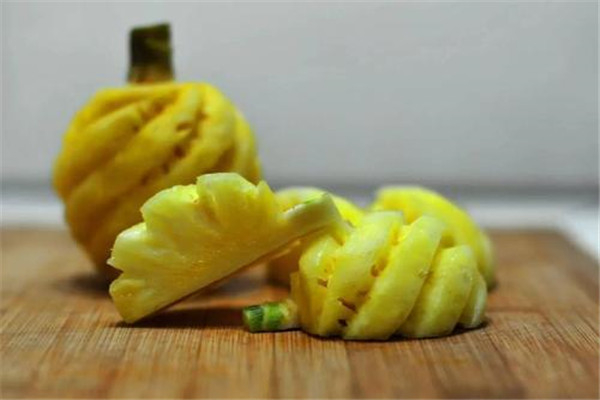 世界上最小的菠萝，泰国小菠萝香甜多汁