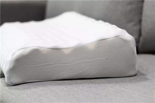 乳胶枕第一次使用方法是什么
