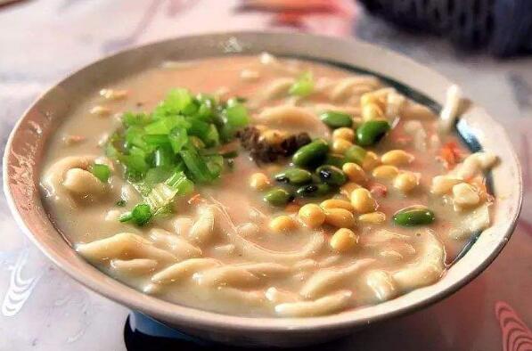 河南十大传统名小吃 开封灌汤包上榜，第一在全国都很有名