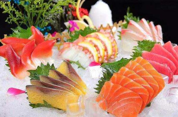 世界十大顶级名菜 日本生鱼片上榜，第八是巴西国菜