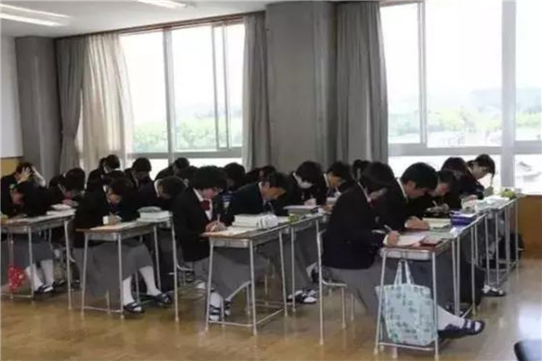 湘潭十大高中排行榜 湘潭市第八中学上榜第一重点高中