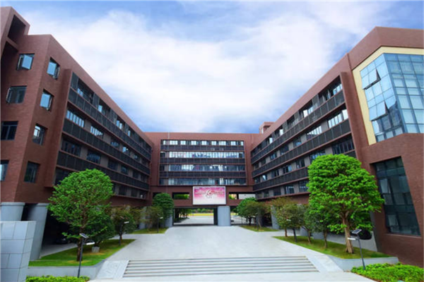 长沙十大高中排行榜 长沙青竹湖湘一外国语学校上榜