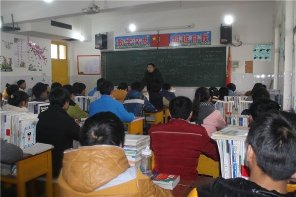 岳阳十大高中排行榜 岳阳市长炼中学上榜第一教育品质高
