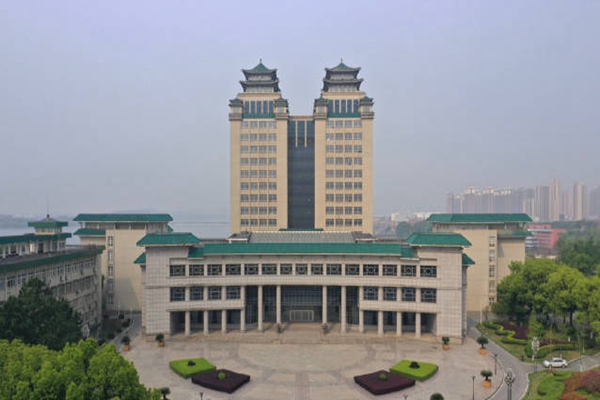 武汉十大图书馆排行榜：湖北省图书馆第一，武大图书馆在榜