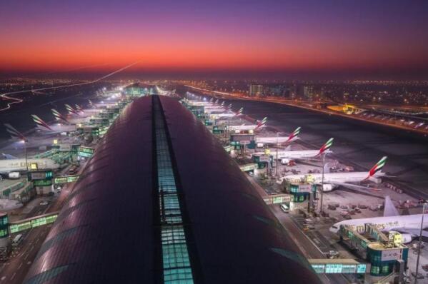全球最好看的十大机场，中国机场居榜首，第六是填海造陆的人工岛机