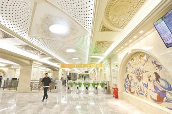 武汉十大最美地铁站 香港路站上榜，第四以“璀璨星河”为主题
