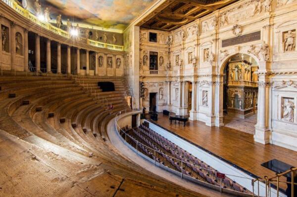 世界十大最著名的歌剧院，莫斯科大剧院上榜，第一世界面积最大