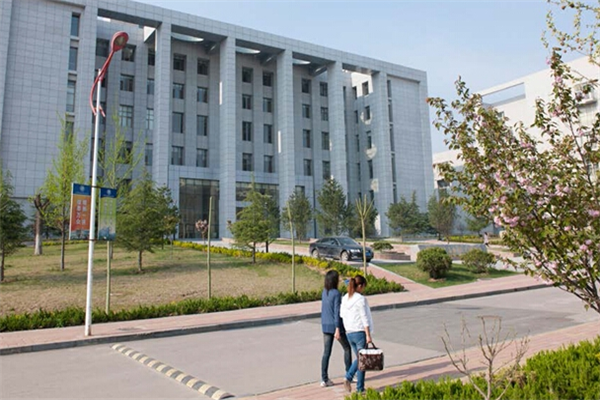山东较好的职业学院排名：滨州职业学院上榜，淄博职业学院第一