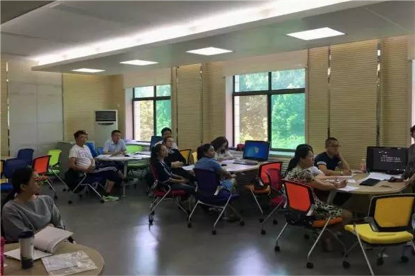 深圳市十大教育培训机构排名 百年教育培训中心上榜