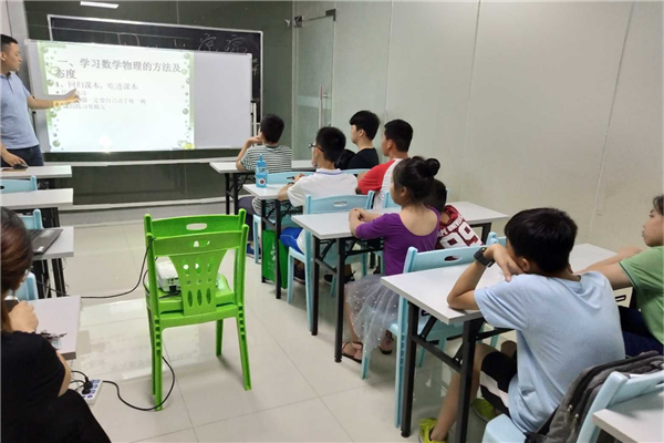 阳江市十大教育培训机构排名 金榜教育培训中心上榜第四注重培养