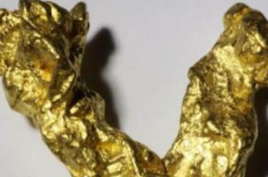 世界十大名贵金属 黄金仅第七,它在地壳中仅为十亿分之一