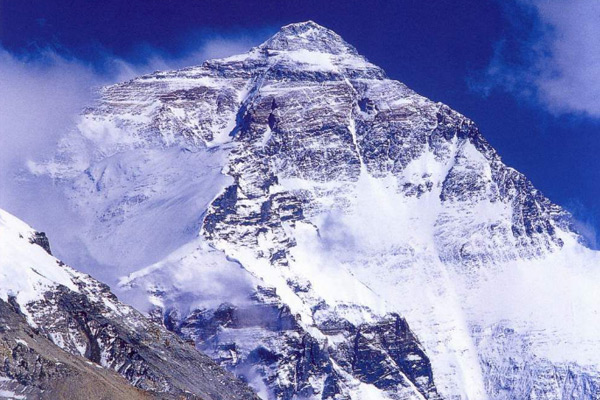 世界十大高峰排名，珠穆朗玛峰排第一，第九是杀人峰