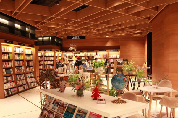重庆十大网红书店：方所上榜，它不售书只提倡看书