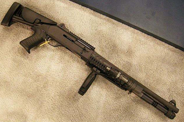 世界十大最强霰弹枪 UTS-15 温彻斯特M1887 SRM-M1216上榜