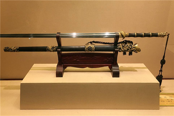 中国十大名剑 承影是一把有影无形的宝剑