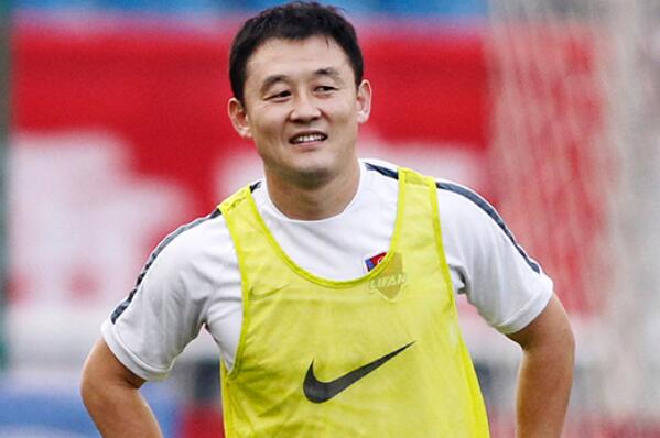 中国十大著名足球男运动员 孙继海上榜，第一被称为“亚洲球王”
