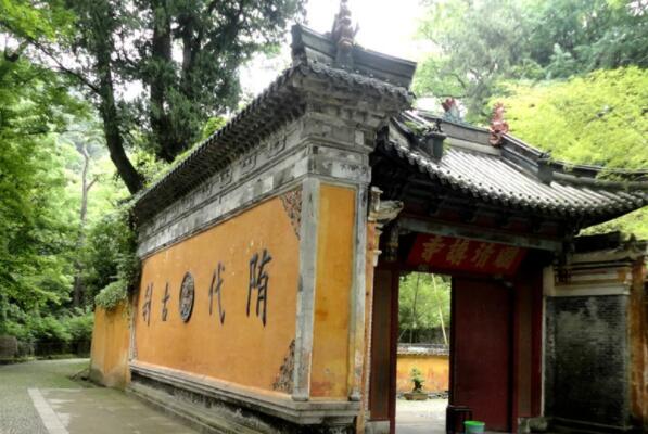 中国佛教寺庙排名前10：白马寺荣登榜首