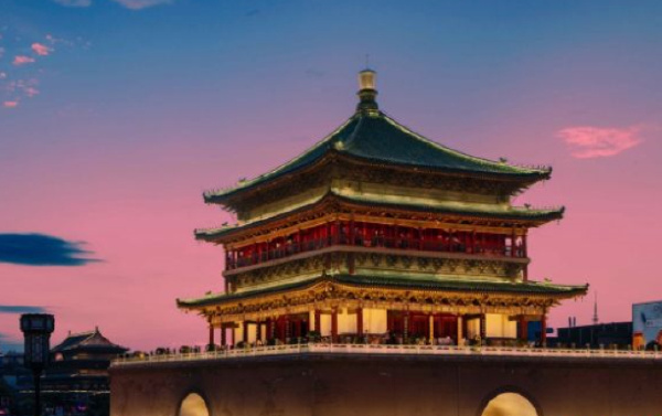 中国十大名楼排行榜：岳阳楼和黄鹤楼名列榜首
