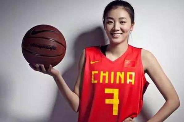 世界最美十大篮球女运动员 杨舒予上榜，第五被誉为世界篮坛第一美女