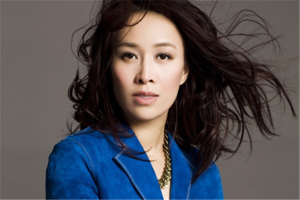 中国十大著名歌手：张国荣上榜，她登上美国时代杂志