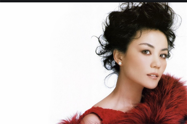 香港十大女歌手：林忆莲上榜，她登上了《时代杂志》封面