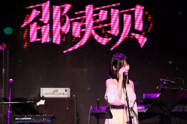 中国民谣女歌手排行榜：陈绮贞在榜，第十名是高考状元