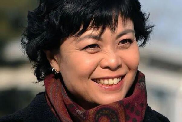 中国十大女作家 冰心排名第四,第一是大才女