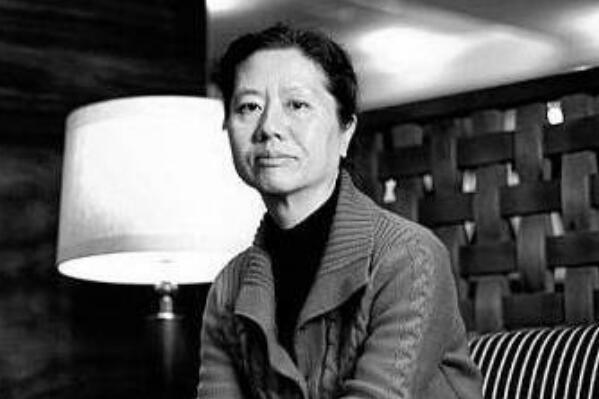 中国十大著名女作家 三毛上榜，第四是著名言情小说家