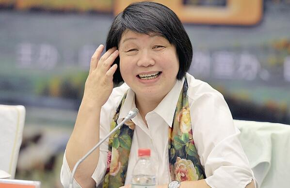 中国十大著名女作家 三毛上榜，第四是著名言情小说家