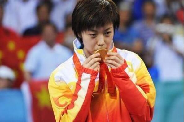 世界奥运金牌最多的十大女运动员 陈若琳第五，吴敏霞上榜