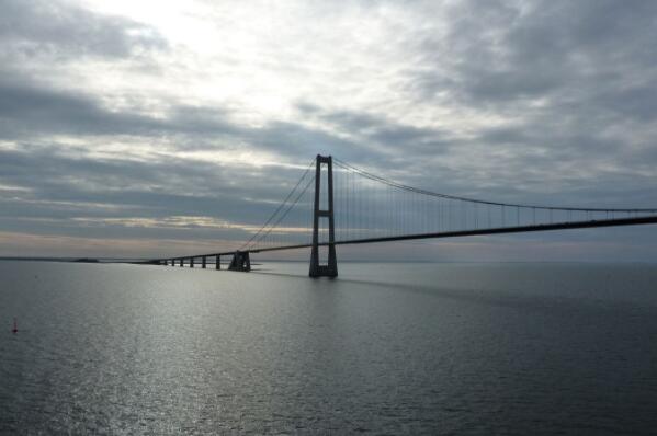 世界主跨最长的十大悬索桥：明石海峡大桥夺得冠军