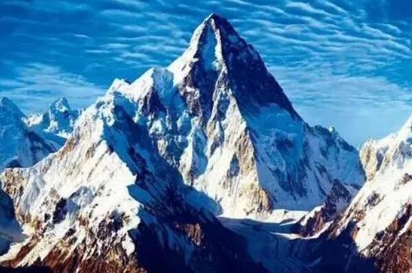 世界上最高的山峰排名前十 洛子峰上榜，第七被称为“魔鬼峰”