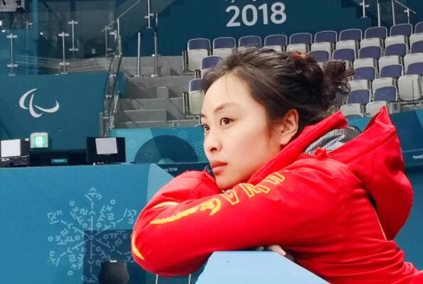 世界十大冰壶名将，中国上榜三人，第一是历史上最伟大的冰壶运动员