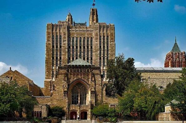 世界名校排行榜 斯坦福大学上榜，哈佛大学位列第一