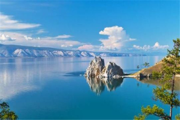 世界最深的湖是哪个：贝加尔湖最深1637米