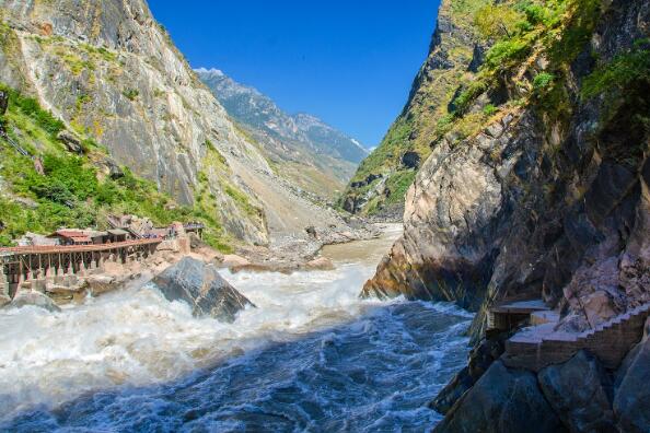 中国十大峡谷排名：长江三峡屈居第三名