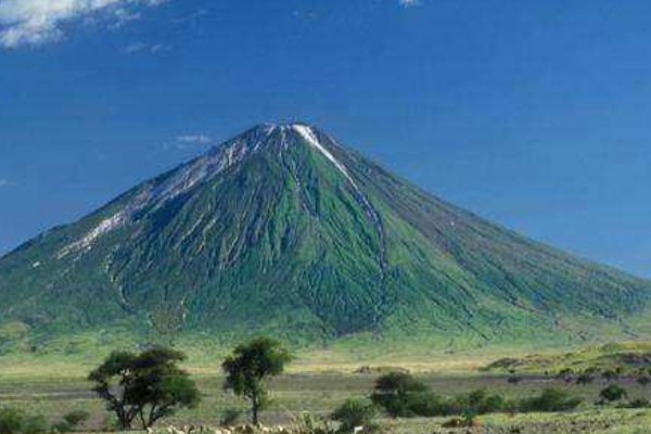 世界相对高度最高的山：比珠峰绝对高度还要高1355米