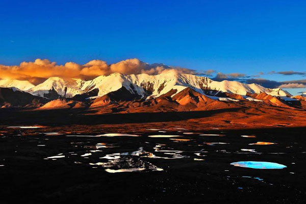 中国公认最美雪山，梅里雪山高居榜首