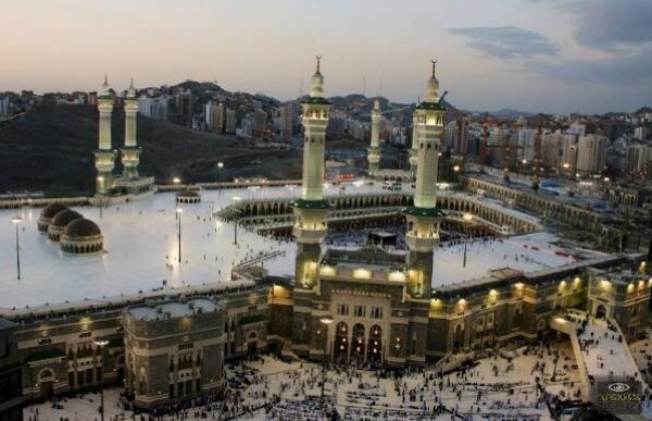 世界上最大的清真寺是哪个：麦加大清真寺