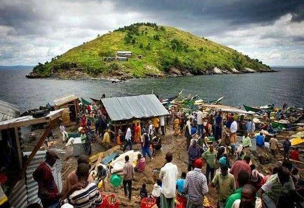 世界上最拥挤的小岛：米金戈岛面积仅2000平方米