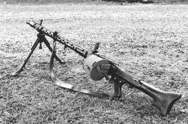 世界上最早的通用机枪是什么：1938年的德国MG-34机枪
