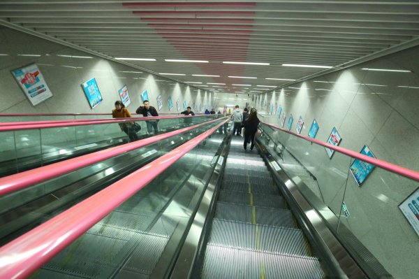 我国最深的地铁站：深度达94米，乘坐扶梯要6分多钟