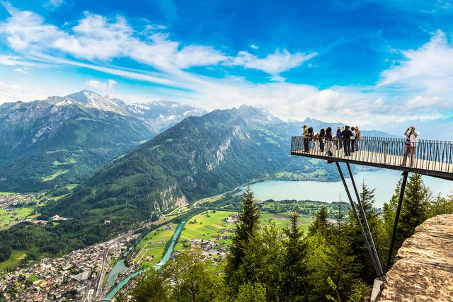 世界第一个永久中立国：瑞士有世界公园之美誉