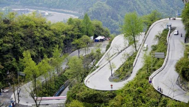 中国最“惊险”的6条盘山公路，老司机都不敢掉以轻心