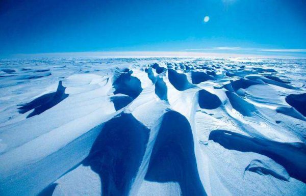 世界上风力最大的地区：南极洲常年刮8级以上大风