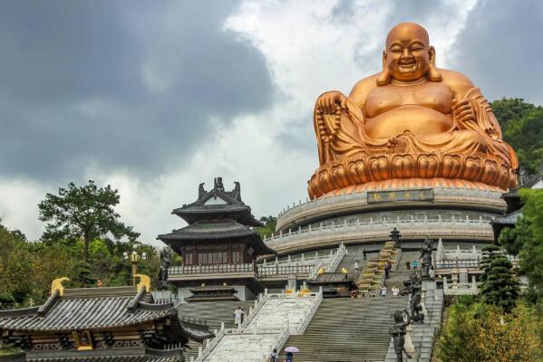 世界上最高的几座佛像：第一名中原大佛高208米