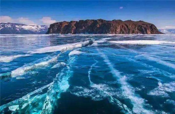 世界上最深的湖：贝加尔湖水深超1600米