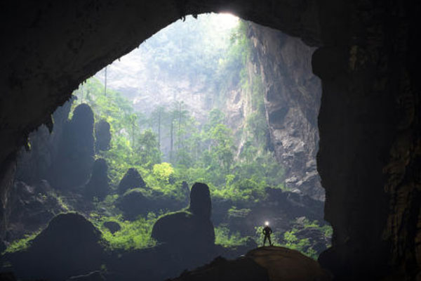 世界上最大的山洞：韩松洞长度达8855米